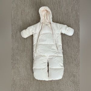 Baby Gap Down Puffer Snowsuit Girls Size 0-3 Months Bunting